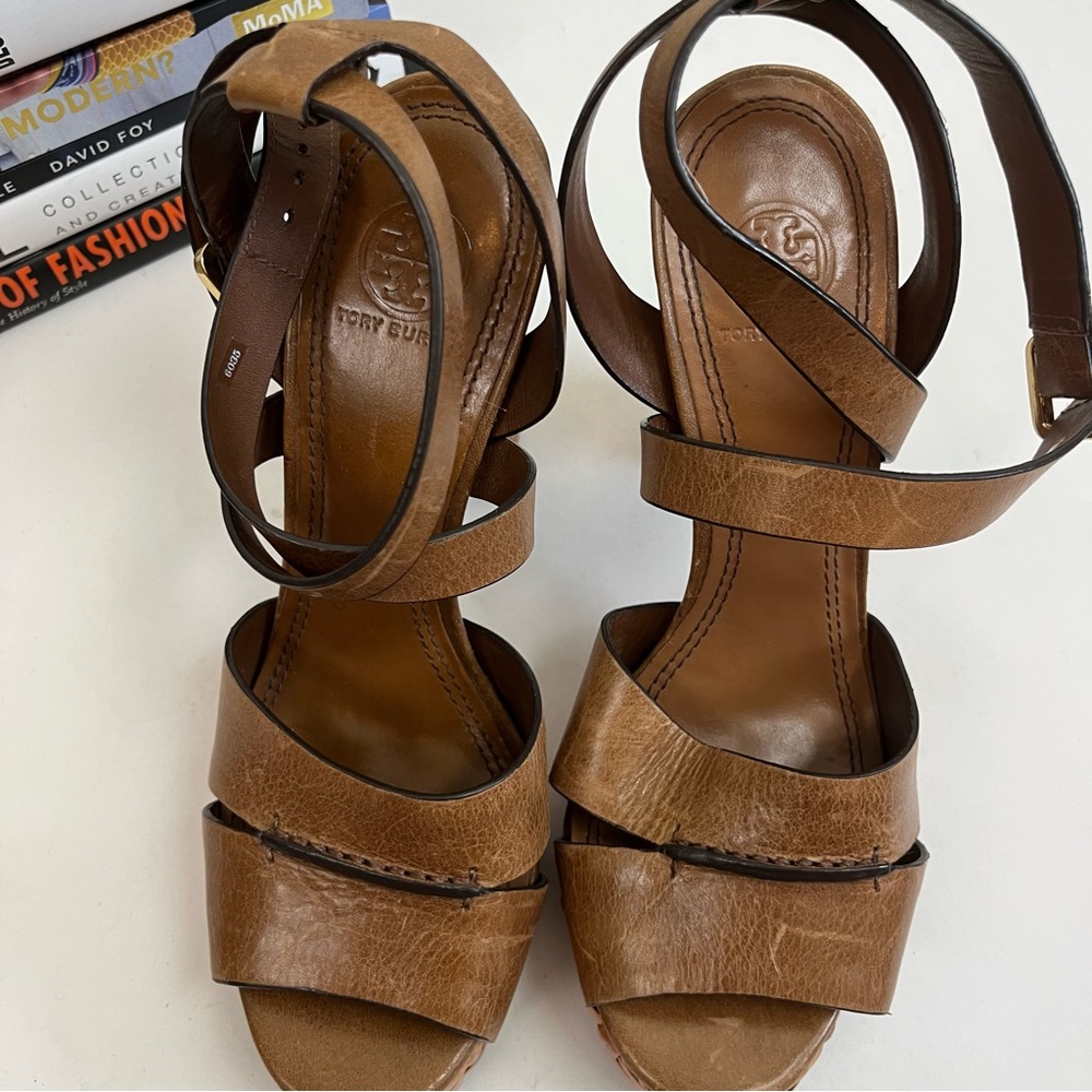 Tory Burch Heels Cella Cognac Leather Strappy Platforms Sandal - Picture 5 of 12